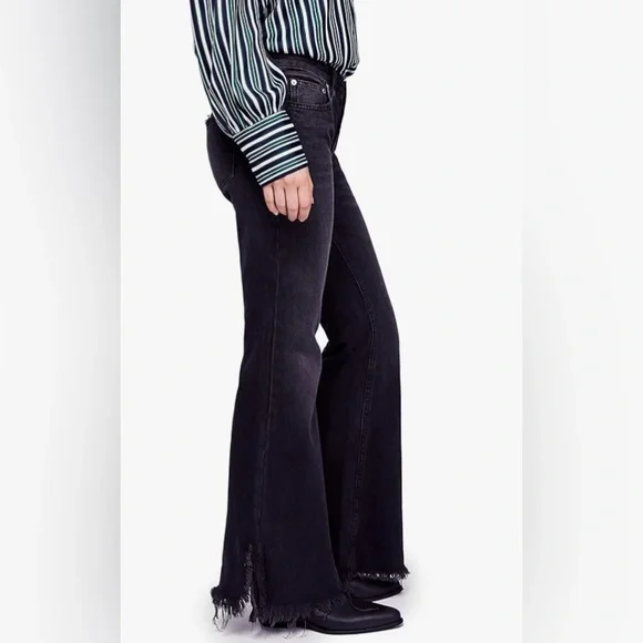We The Free Black Denim Distressed Raw Hem Flare Boho Mid-Rise Jeans, Size 26 - Picture 2 of 15